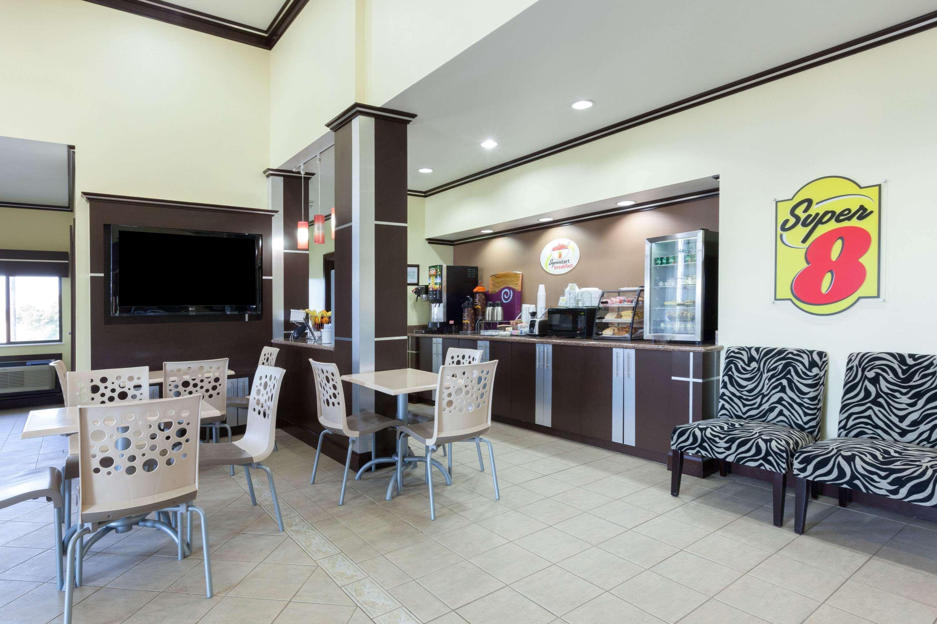 Hotel Super 8 By Wyndham Fairfield Tx Esterno foto