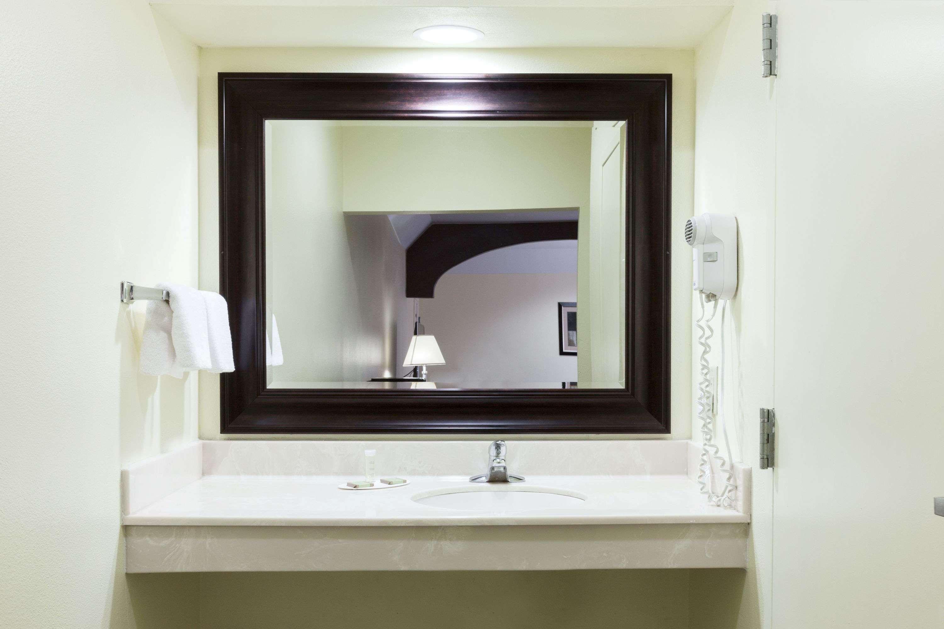 Hotel Super 8 By Wyndham Fairfield Tx Esterno foto